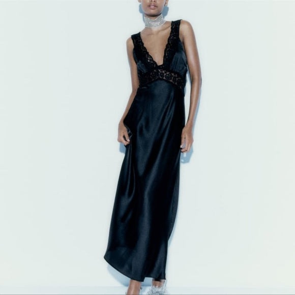 Zara Satin Effect Dress With Lace Black - Ref. 7521/218 L