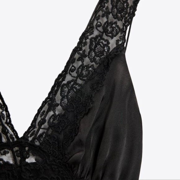 Zara Satin Effect Dress With Lace Black - Ref. 7521/218 L