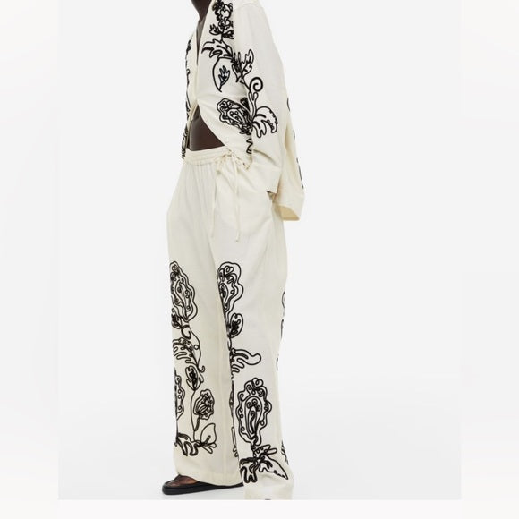 H&M Embroidered Cream Black Pull On Trousers