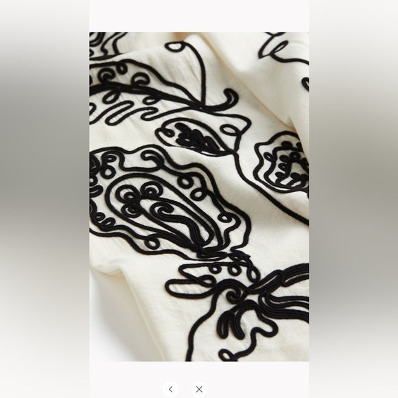 H&M Embroidered Cream Black Pull On Trousers